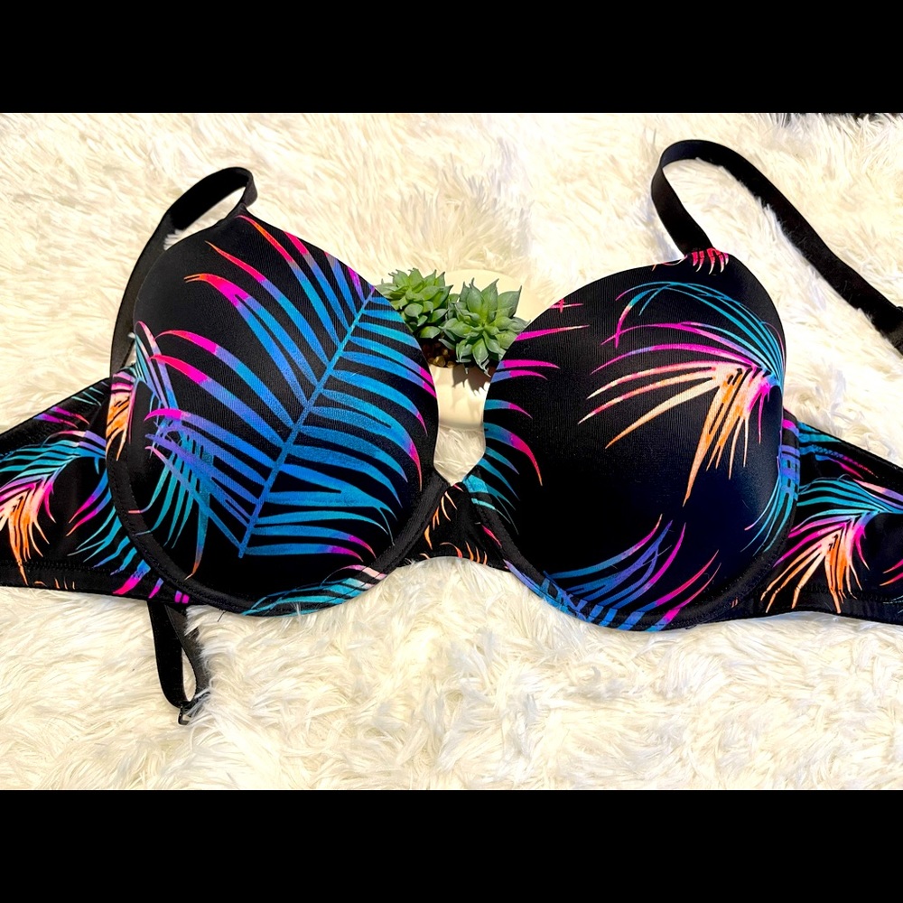 Victoria’s Secret PINK Bra